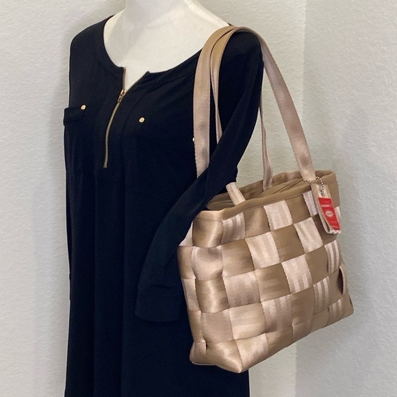 The Original Seat Belt Bag Tote Shoulder‎ Bag Purse in Tan - Picture 1 of 15